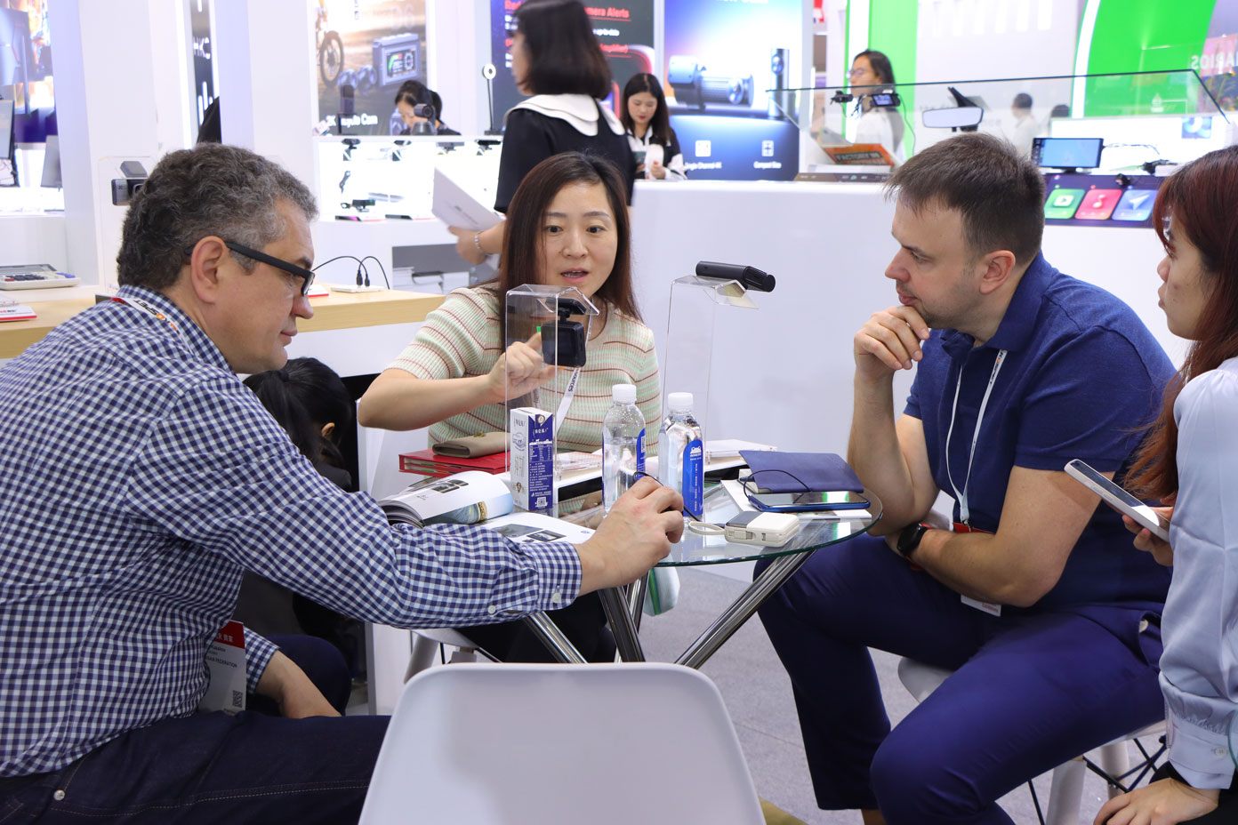 4K高清4G手機互聯(lián)5G-WiFi記錄儀-033.jpg